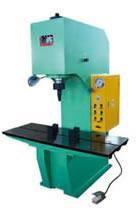 石油鉆桿彎曲試驗機圖片,石油鉆桿彎曲試驗機高清圖片 無錫大力液壓機械廠,