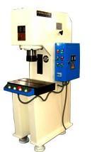 油壓機高清圖片 探索無錫銀通液壓機械廠的產品世界